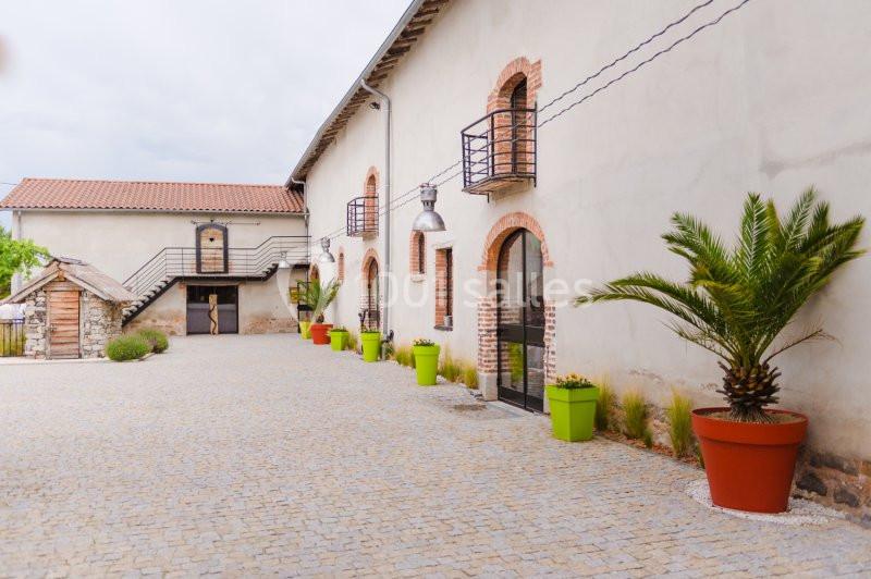 Location salle Mornand-en-Forez (Loire) - La Cour du Domaine #4