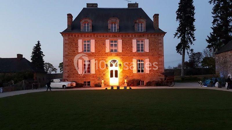 Location salle Mézières-sur-Couesnon (Ille-et-Vilaine) - Château De La Giraudais #1