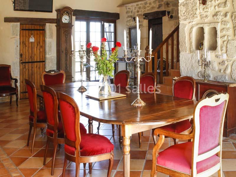 Location salle Saint-Martin-du-Puy (Gironde) - Château Maison Noble St Martin #3