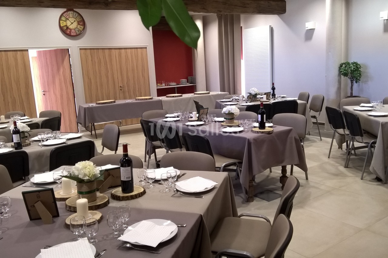 Anniversaire de noces Clé en main dressage des tables Traiteur conseillé par La Croisée des Possibles