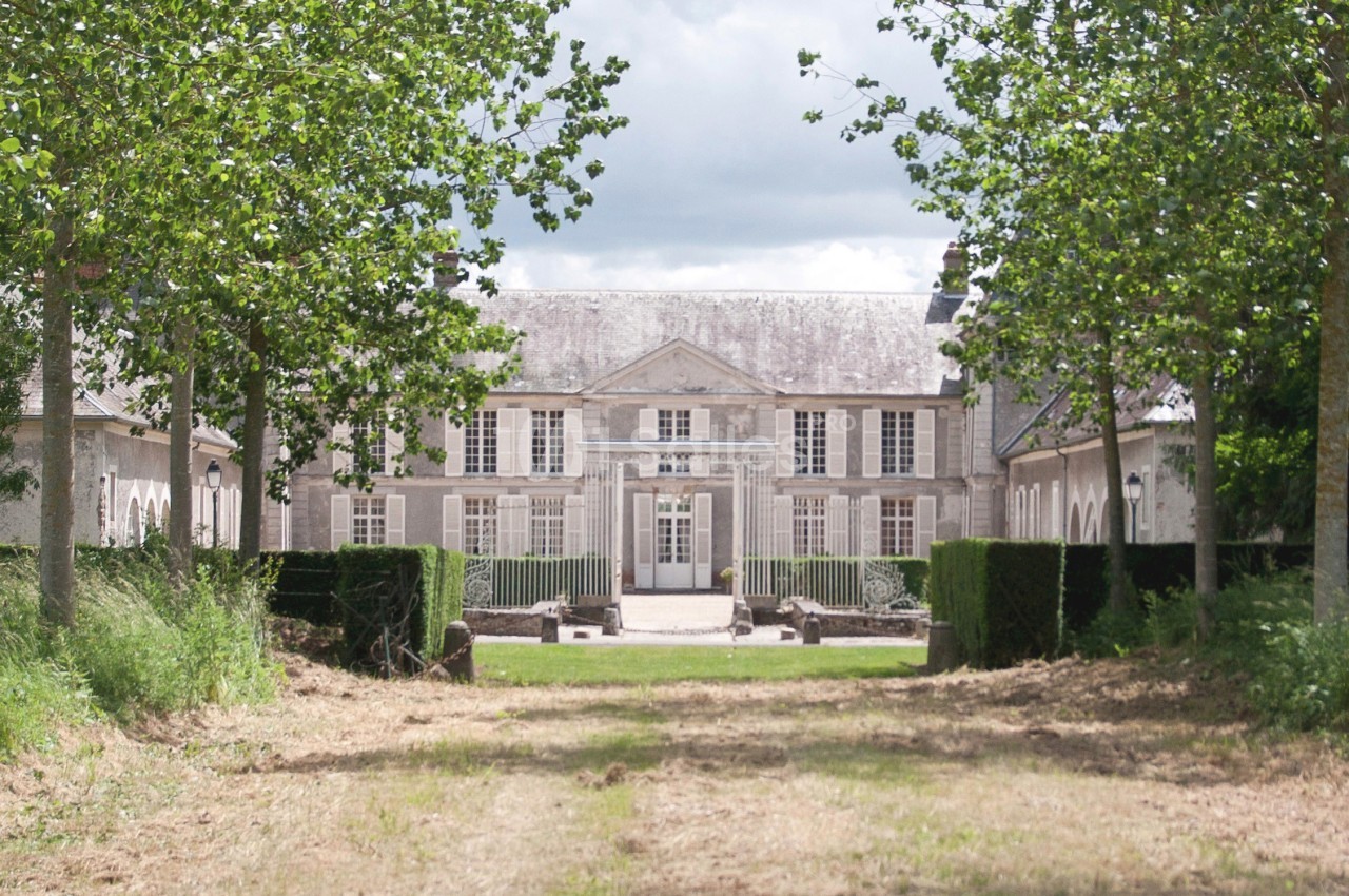 Château De Janvry - galerie - photo 1