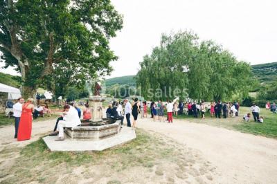 Location salle Simiane-la-Rotonde (Alpes-de-Haute-Provence) - Gite La Fontaine #24