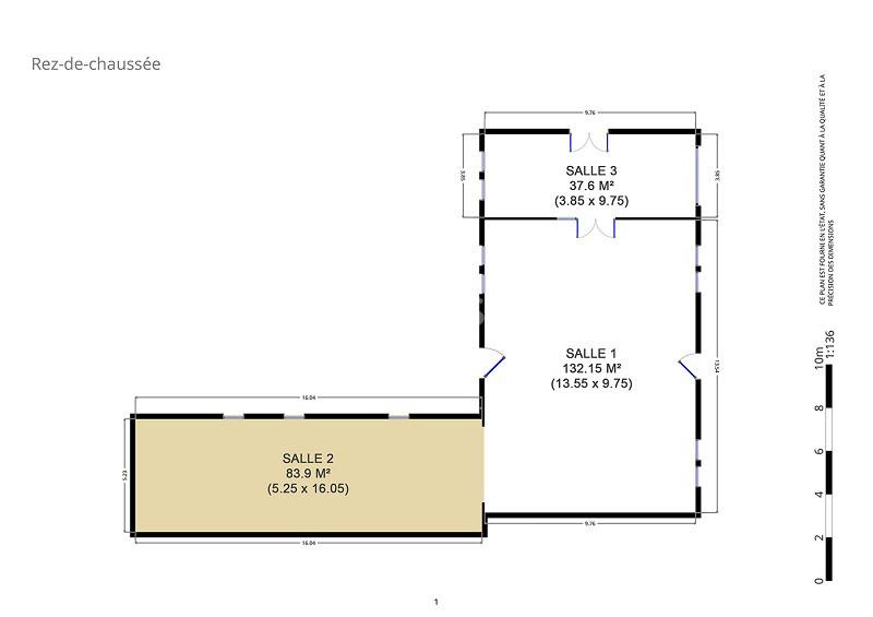Plan du rez-de-chaussée montrant trois salles avec leurs dimensions en mètres carrés et mètres linéaires.