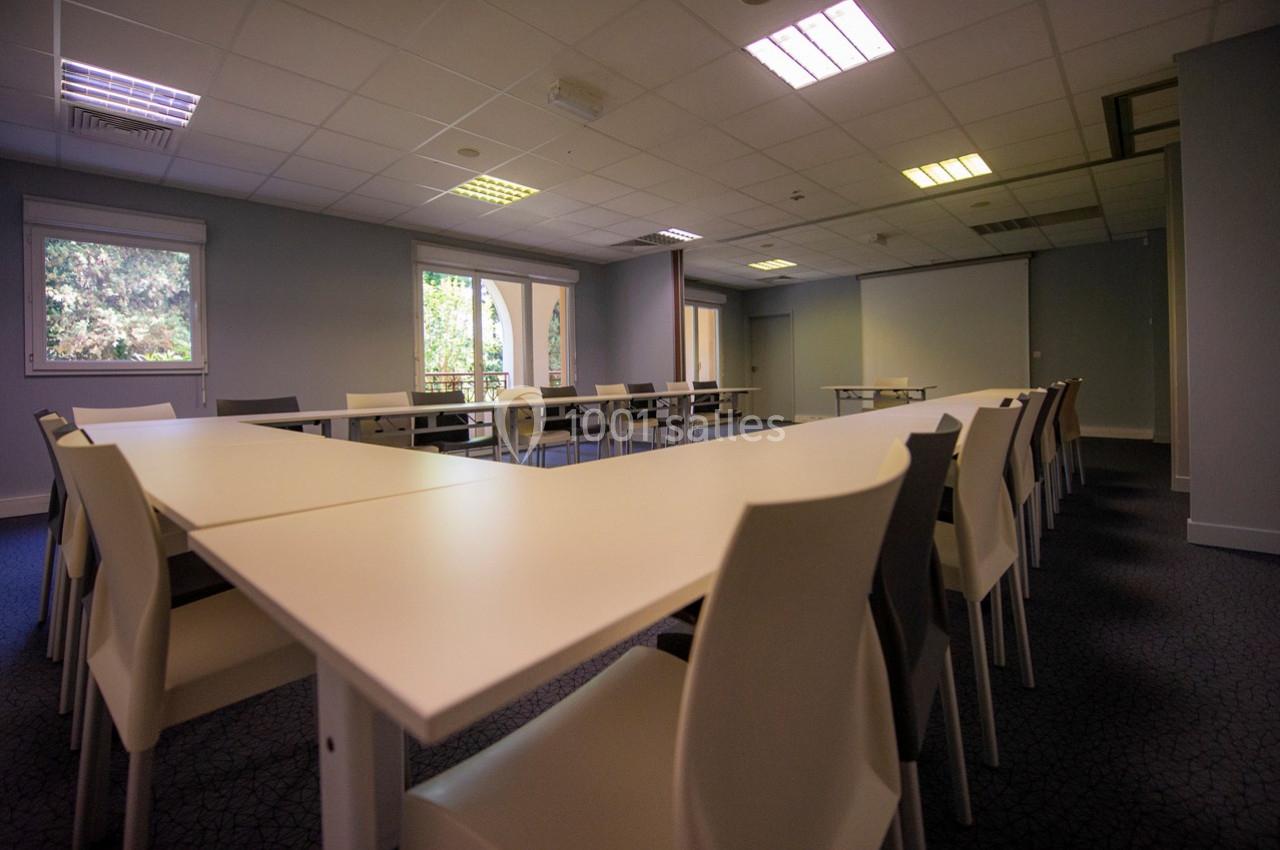 Location salle Mandelieu-la-Napoule (Alpes-Maritimes) - Résidence Goélia Mandelieu Resort #22 Location salle Mandelieu-la-Napoule (Alpes-Maritimes) - Résidence Goélia Mandelieu Resort #22