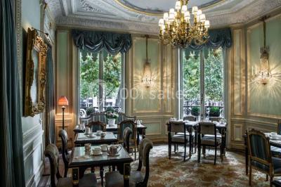 Maison Ladurée Champs-elysées - photo 4
