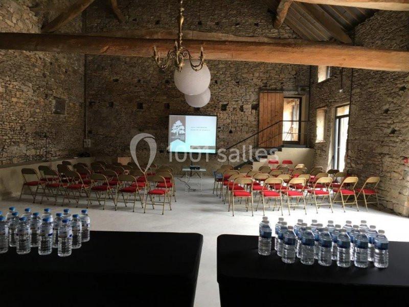 Location salle Saint-Marcel-Bel-Accueil (Isère) - Domaine de Chanille #2