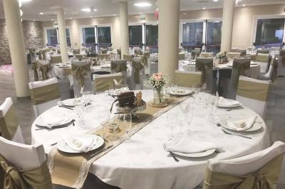 Miniature Location salle Baslieux-sous-Châtillon (Marne) - Salle Martins #10 Location salle Baslieux-sous-Châtillon (Marne) - Salle Martins #35