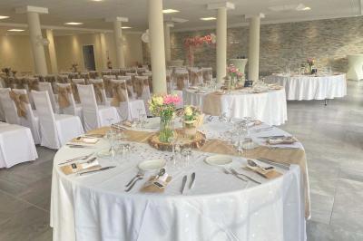 Miniature Location salle Baslieux-sous-Châtillon (Marne) - Salle Martins #8 Location salle Baslieux-sous-Châtillon (Marne) - Salle Martins #35