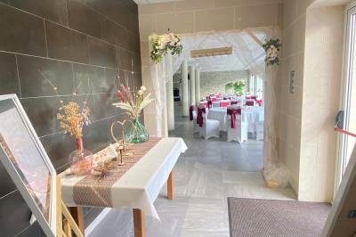 Miniature Location salle Baslieux-sous-Châtillon (Marne) - Salle Martins #20 Location salle Baslieux-sous-Châtillon (Marne) - Salle Martins #35