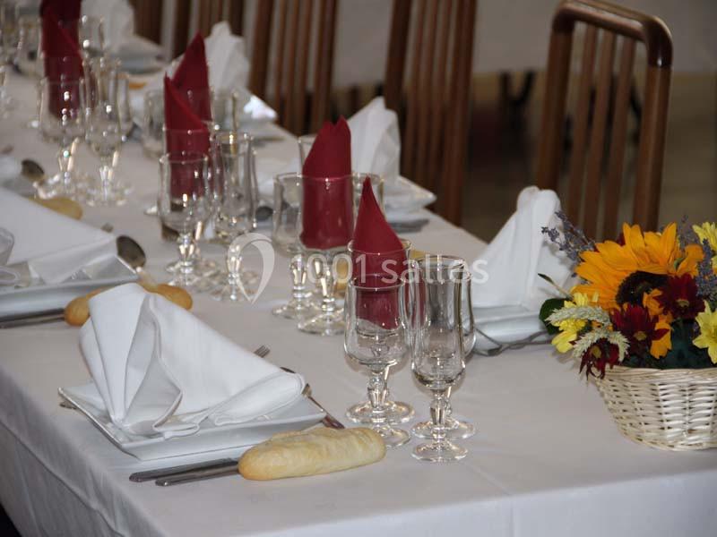 Location salle Trets (Bouches-du-Rhône) - Salons Francesca #10