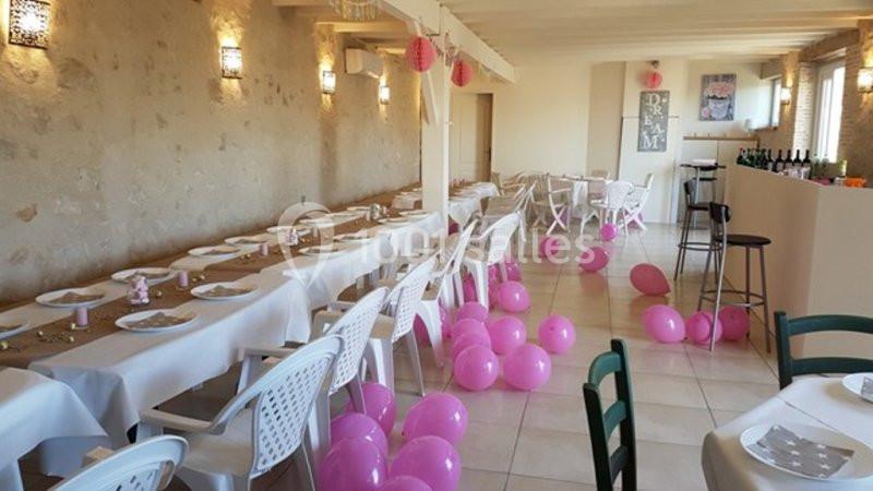 Location salle Saint-Martin-de-Coux (Charente-Maritime) - La Borderie #3