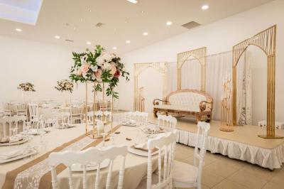 Miniature Location salle Fontenay-Trésigny (Seine-et-Marne) - Salle de Réception Ulysse #9 Location salle Fontenay-Trésigny (Seine-et-Marne) - Salle de Réception Ulysse #41