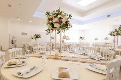 Miniature Location salle Fontenay-Trésigny (Seine-et-Marne) - Salle de Réception Ulysse #16 Location salle Fontenay-Trésigny (Seine-et-Marne) - Salle de Réception Ulysse #41