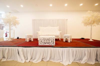 Miniature Location salle Fontenay-Trésigny (Seine-et-Marne) - Salle de Réception Ulysse #19 Location salle Fontenay-Trésigny (Seine-et-Marne) - Salle de Réception Ulysse #41