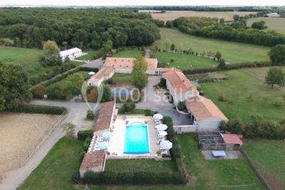 Miniature Location salle Saint-Denis-du-Payré (Vendée) - Domaine De Buchenois #2 Location salle Saint-Denis-du-Payré (Vendée) - Domaine De Buchenois #24