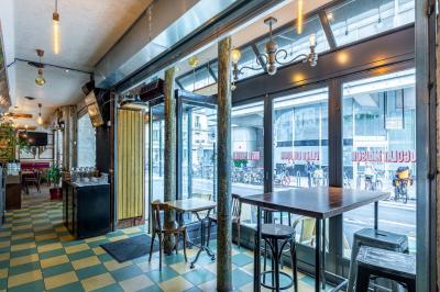 Royal Bar - photo 4