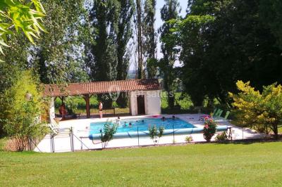 Miniature Location salle Baleyssagues (Lot-et-Garonne) - Château La Grave Béchade #24 Location salle Baleyssagues (Lot-et-Garonne) - Château La Grave Béchade #46