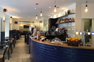 Miniature Location salle Levallois-Perret (Hauts-de-Seine) - Rive Droite Café #5 Location salle Levallois-Perret (Hauts-de-Seine) - Rive Droite Café #20