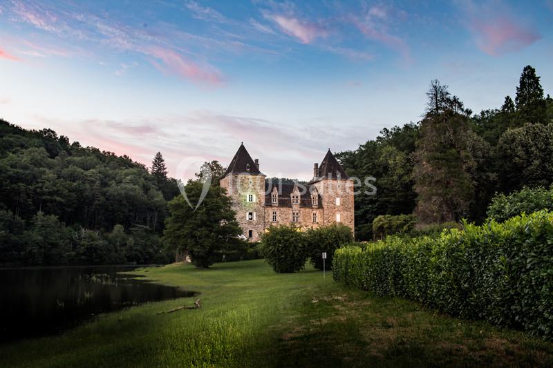 Location salle Argentat (Corrèze) - Camping Argentat - Château Du Gibanel #1