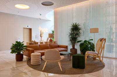 #Cloud Business Center - photo 2