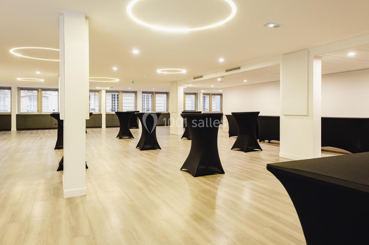 Salle cocktail & terrasse - Espace Chaptal - Easy Réunion