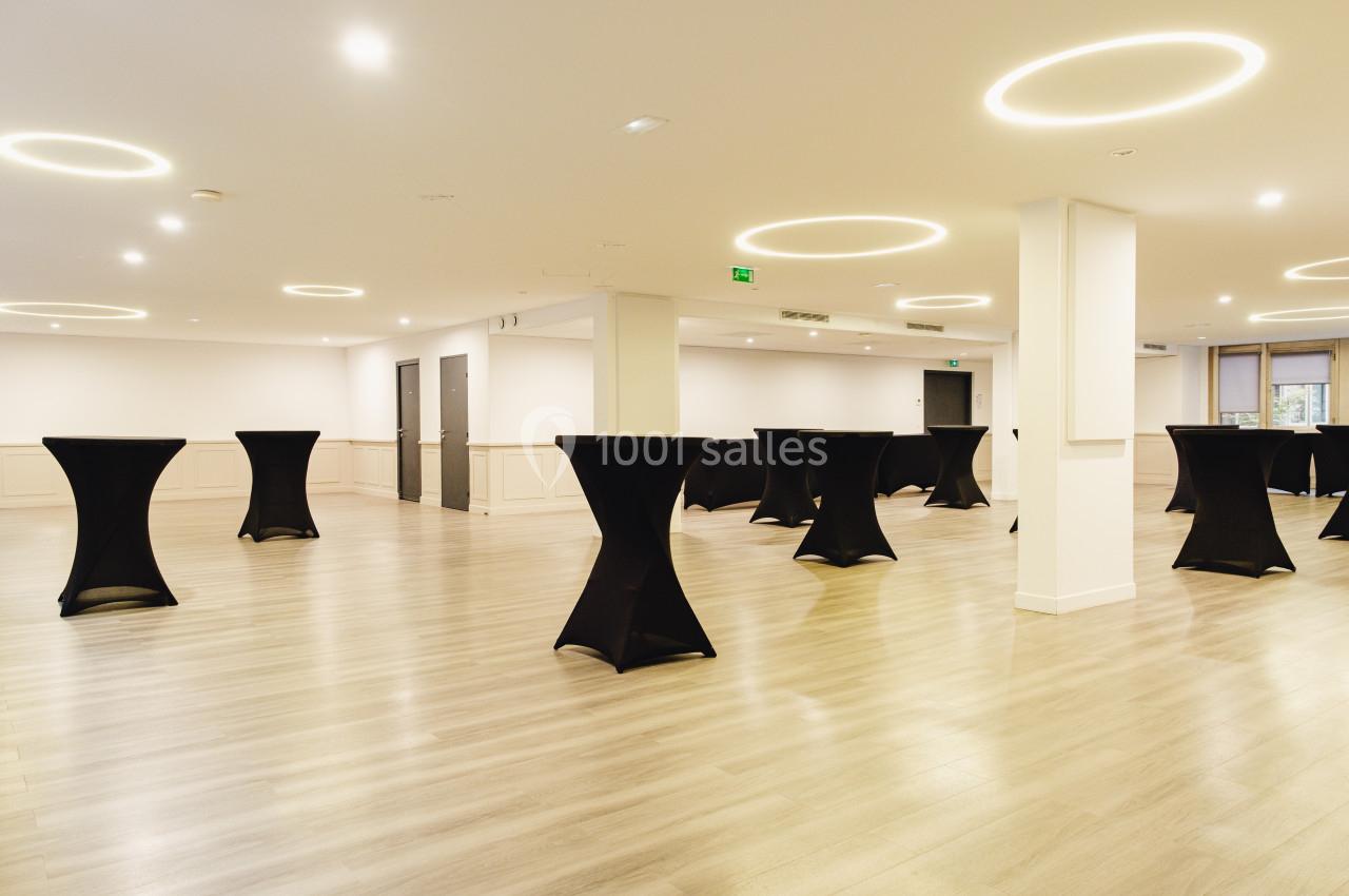 Salle cocktail & terrasse - Espace Chaptal - Easy Réunion