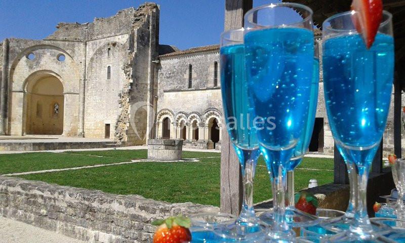 Abbaye De Trizay - galerie - photo 2