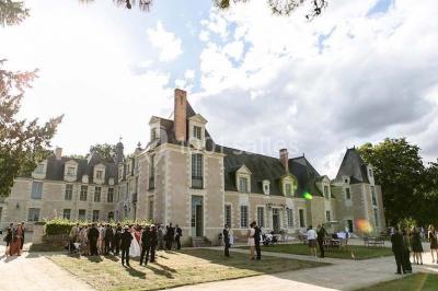 Château De La Perrière