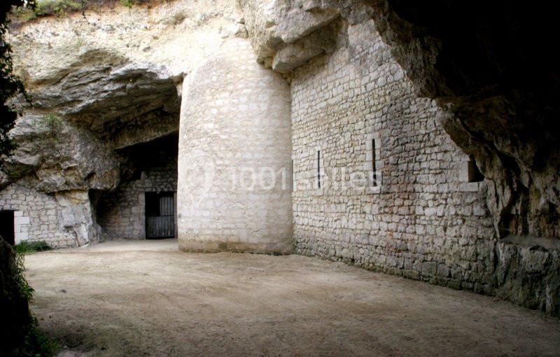 Cave de la Dive Bouteille - galerie - photo 12