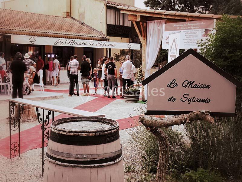 Location salle Entraigues-sur-la-Sorgue (Vaucluse) - La Maison de Sylvanie #5