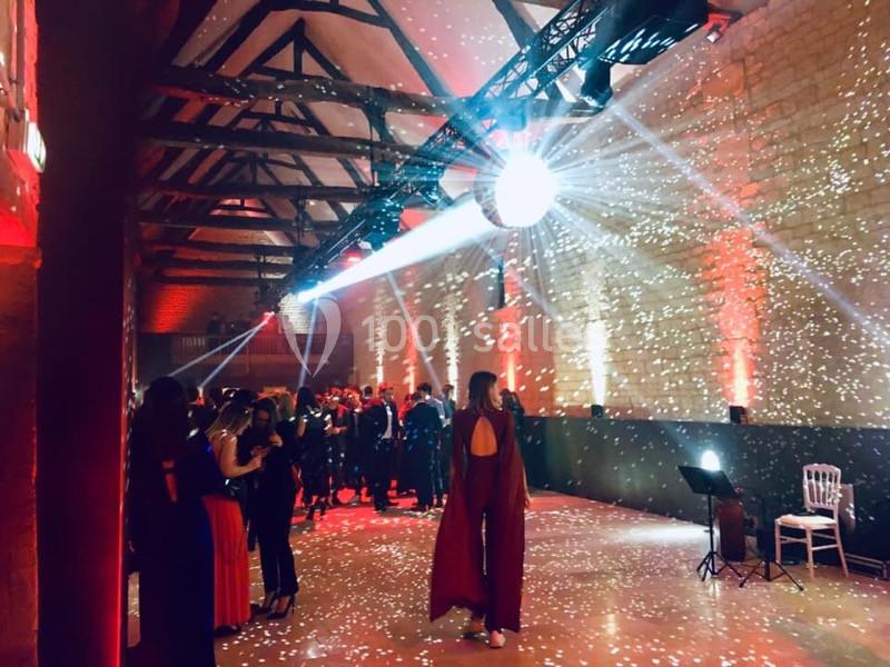 Location salle Sainte-Croix-Grand-Tonne (Calvados) - Domaine De La Cour Des Lys #13