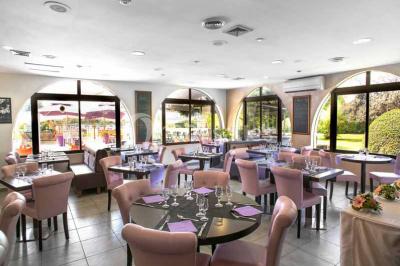 Miniature Location salle Fos-sur-Mer (Bouches-du-Rhône) - Les Hôtels Ariane #4 Location salle Fos-sur-Mer (Bouches-du-Rhône) - Les Hôtels Ariane #21