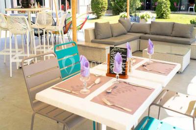 Miniature Location salle Fos-sur-Mer (Bouches-du-Rhône) - Les Hôtels Ariane #7 Location salle Fos-sur-Mer (Bouches-du-Rhône) - Les Hôtels Ariane #21