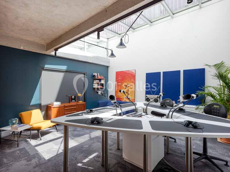 Deskopolitan - galerie - photo 7