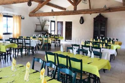 Miniature Location salle Arles (Bouches-du-Rhône) - Domaine De La Grande Ponche #4 Location salle Arles (Bouches-du-Rhône) - Domaine De La Grande Ponche #8