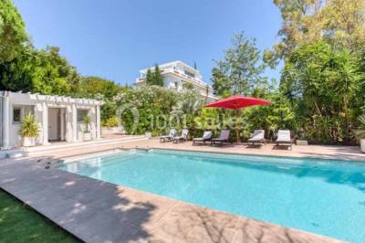 The Gatsby Mansion - photo 2