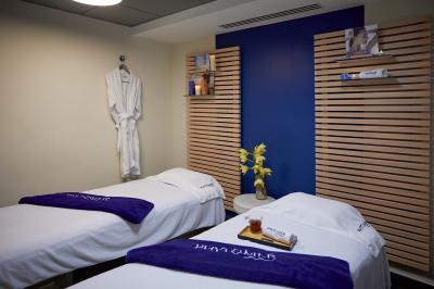 Miniature Location salle Antibes (Alpes-Maritimes) - Hôtel Royal Antibes #13 Location salle Antibes (Alpes-Maritimes) - Hôtel Royal Antibes #16