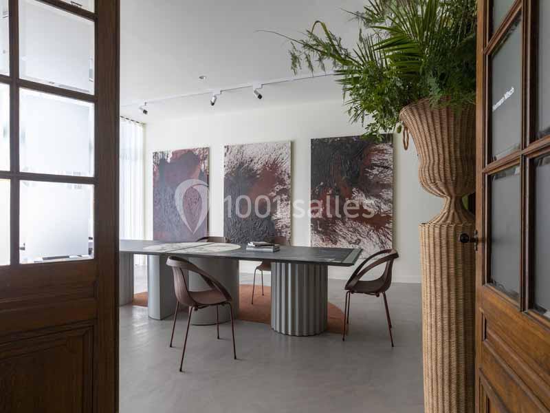 Location salle Lyon 1 (Rhône) - Manifesta #2