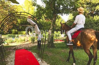 Miniature Location salle Tonnerre (Yonne) - L'abbaye Saint Michel #14 Location salle Tonnerre (Yonne) - L'abbaye Saint Michel #24