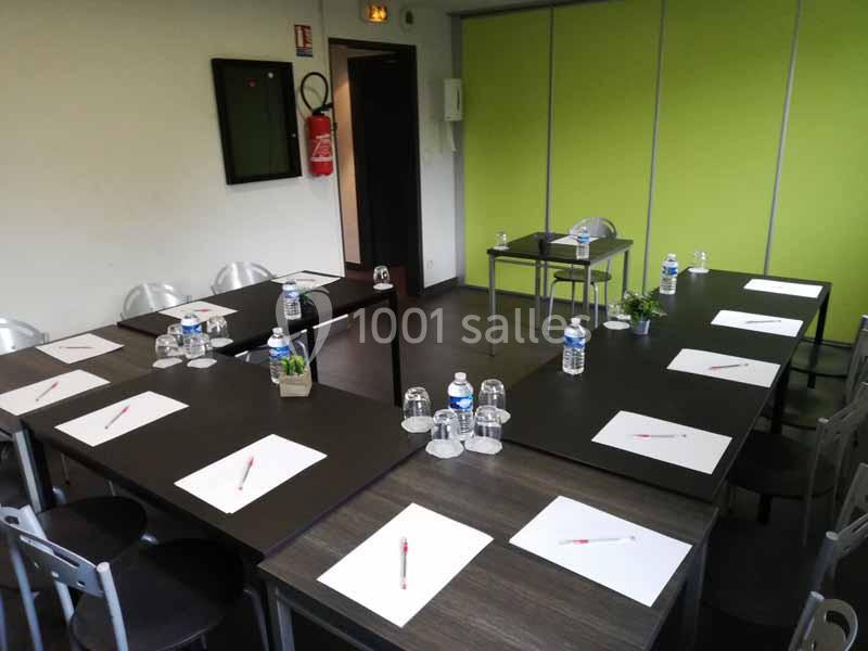 Location salle Marseille 2 (Bouches-du-Rhône) - Résidence Aixoise #6 Location salle Marseille 2 (Bouches-du-Rhône) - Résidence Aixoise #6