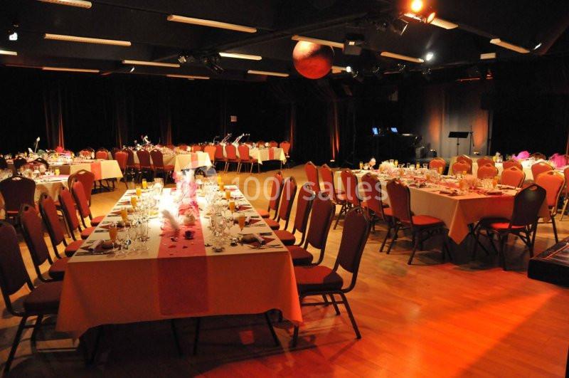 Location salle Artigues-près-Bordeaux (Gironde) - Le Forum Réception #1