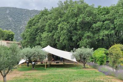 Miniature Location salle Maubec (Vaucluse) - Domaine de la Bastide du Bois Breant #21 Location salle Maubec (Vaucluse) - Domaine de la Bastide du Bois Breant #70