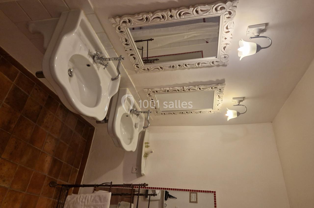 Location salle Maubec (Vaucluse) - Domaine de la Bastide du Bois Breant #60