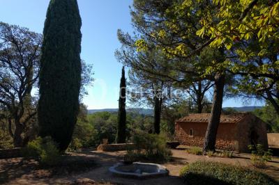 Miniature Le bassin XIXème et la chapelle - Vus depuis l'Ouest Vue aérienne du Domaine - Évènement