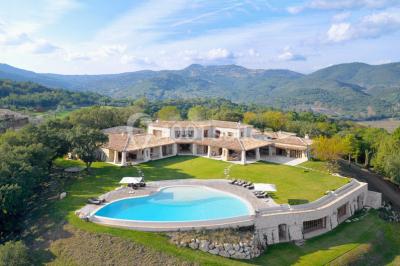 Domaine des Oliviers de l'Esterel Domaine des Oliviers de l'Esterel