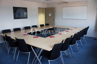 Buro Club Toulouse Compans - photo 2