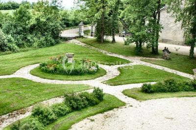 Location salle Nomécourt (Haute-Marne) - Château Du Montremy #7