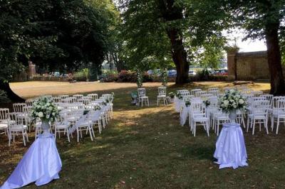 Miniature Location salle Lyons-la-Forêt (Eure) - Château de Fleury La Foret #13 Chambre verte (2 pers)