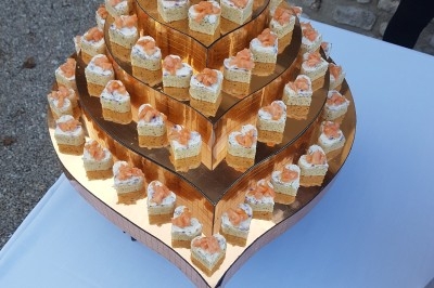 Miniature Traiteur Marles-en-Brie (Seine-et-Marne) - Eclat des Saveurs #80 Assiette composée de foie gras, gelée, pain brioché, tranches d'orange, groseilles, jeunes pousses et graines noires.