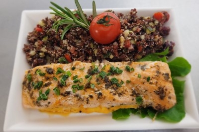 Miniature Traiteur Marles-en-Brie (Seine-et-Marne) - Eclat des Saveurs #124 Assiette composée de foie gras, gelée, pain brioché, tranches d'orange, groseilles, jeunes pousses et graines noires.